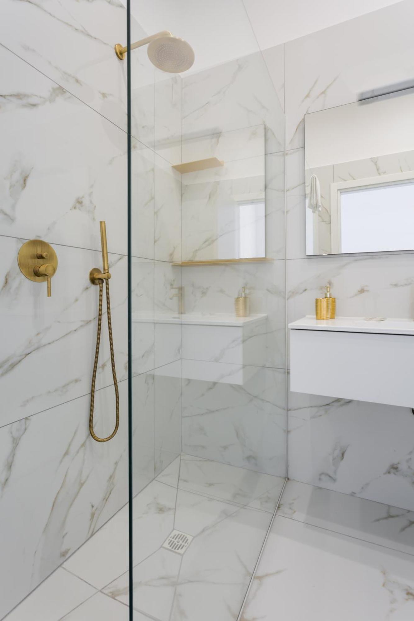 Golden Suites By Dimorra Napoli Bagian luar foto